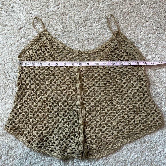 3 for $25/ Tan crochet Tank top size XS - Picture 4 of 5